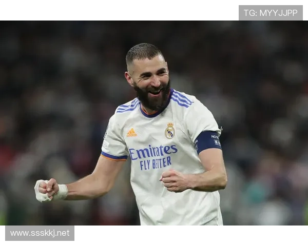 本泽马欧冠历史射手榜前列的历史地位解析 本泽马欧冠历史射手榜前列的历史地位解析