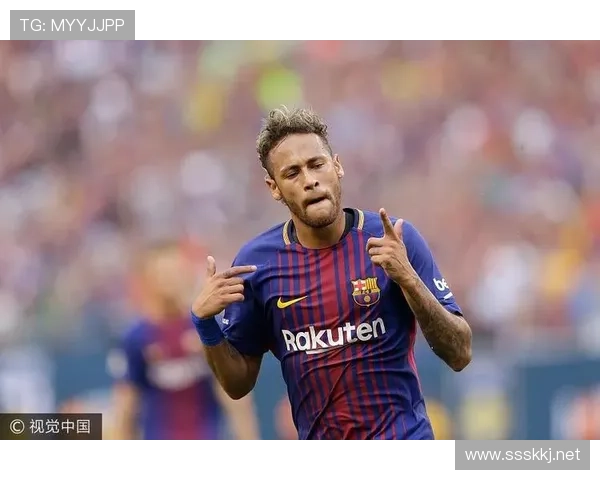 巴尔科拉与内马尔盘带风格:技术细节与进攻效能对比分析 巴尔科拉与内马尔盘带风格:技术细节与进攻效能对比分析