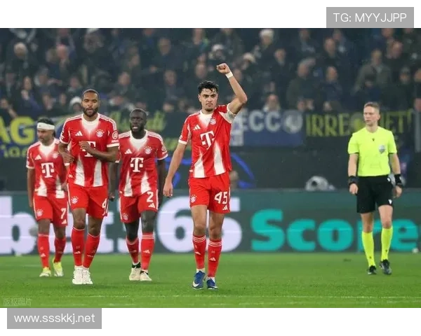 拜仁中场对抗能力不足，控球优势难掩实战崩盘风险