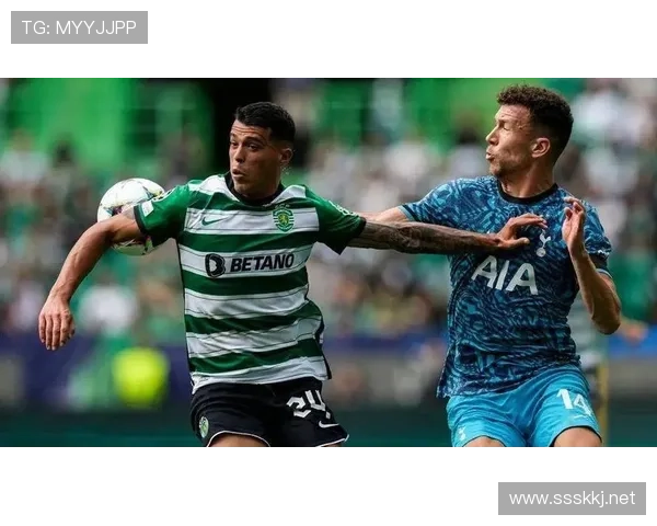 穆西亚拉与贝林厄姆中场之争:技术风格与战术影响力深度对比 穆西亚拉与贝林厄姆中场之争:技术风格与战术影响力深度对比