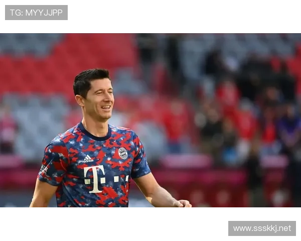 莱万 vs 姆巴佩：终结效率与战术角色差异